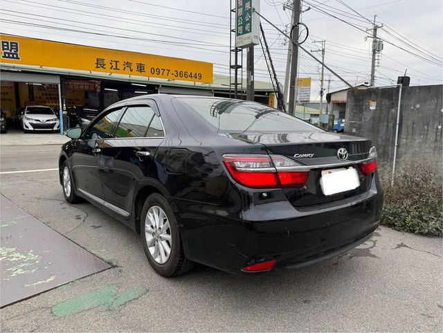 TOYOTA豐田 CAMRY  第9張相片
