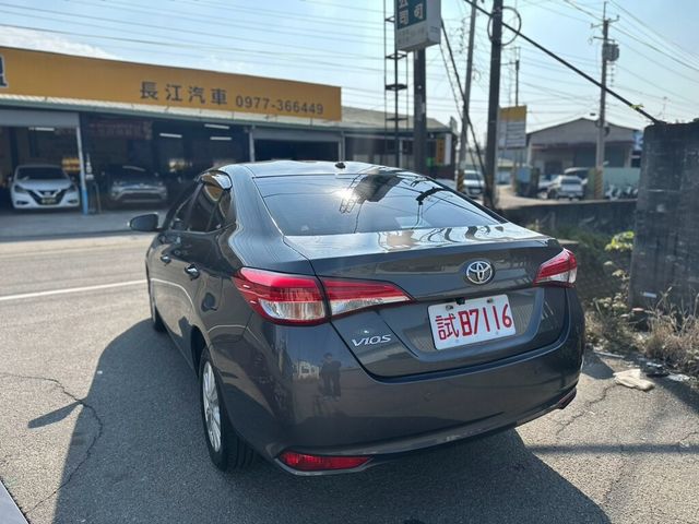TOYOTA豐田 VIOS  第5張相片