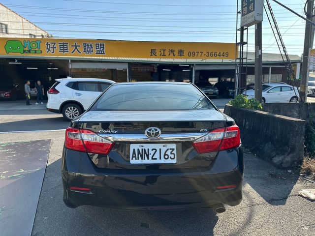 TOYOTA豐田 CAMRY  第5張相片