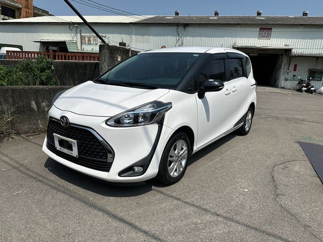TOYOTA豐田 SIENTA  第1張相片