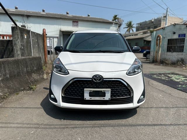 TOYOTA豐田 SIENTA  第2張相片