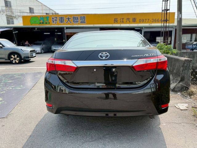 TOYOTA豐田 ALTIS  第5張相片