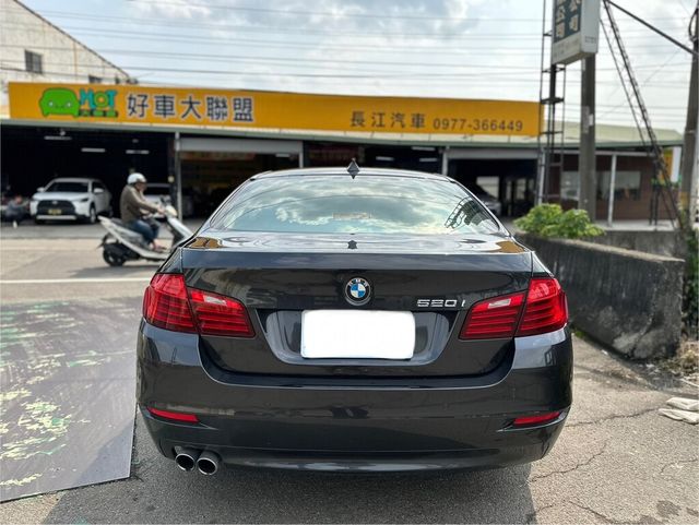 BMW寶馬 520I  第5張相片