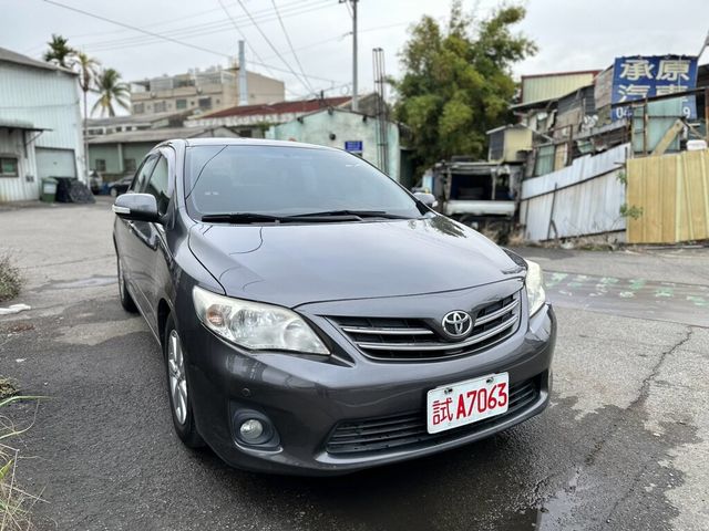 TOYOTA豐田 ALTIS  第3張相片