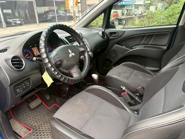 MITSUBISHI三菱 COLT PLUS  第7張相片