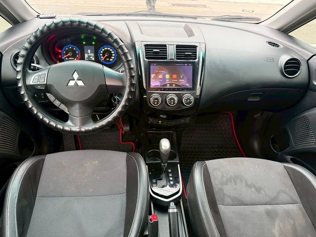MITSUBISHI三菱 COLT PLUS  第9張相片