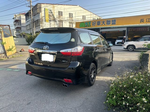 TOYOTA豐田 WISH  第4張相片