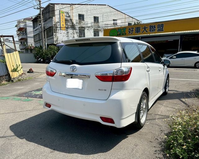 TOYOTA豐田 WISH  第4張相片