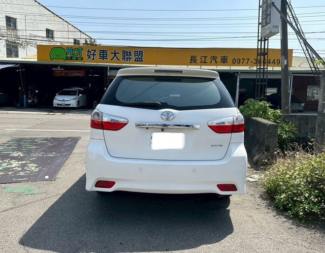 TOYOTA豐田 WISH  第5張相片