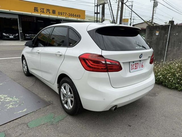 BMW寶馬 218D  第4張相片