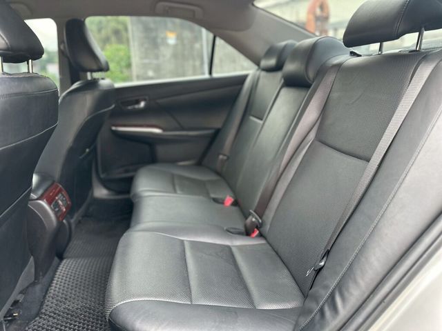 TOYOTA豐田 CAMRY  第8張相片
