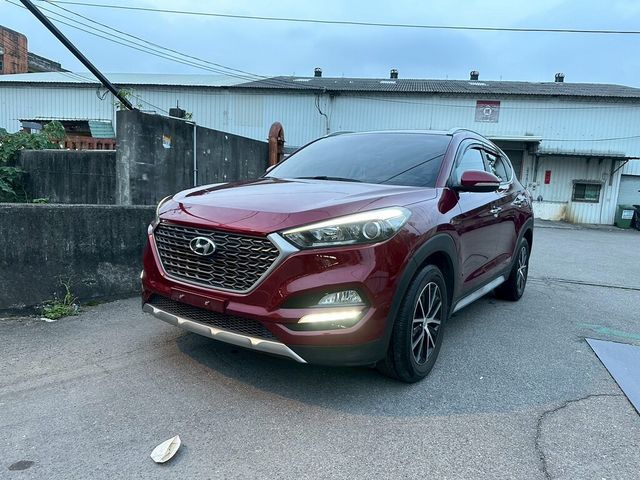 HYUNDAI現代 TUCSON  第1張相片