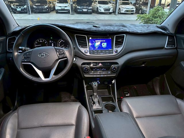 HYUNDAI現代 TUCSON  第9張相片