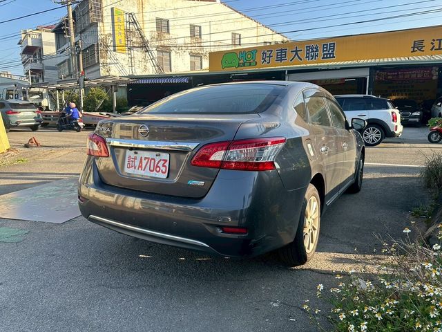 NISSAN日產 SENTRA  第4張相片