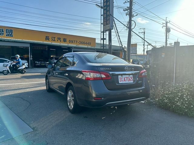 NISSAN日產 SENTRA  第6張相片