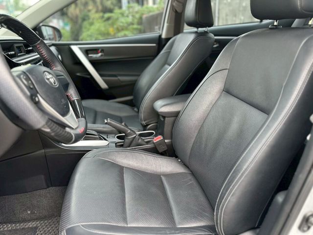 TOYOTA豐田 ALTIS  第7張相片