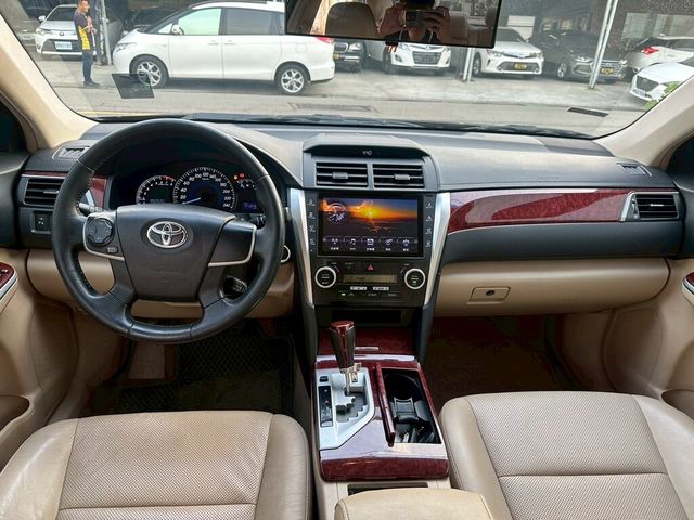 TOYOTA豐田 CAMRY  第9張相片