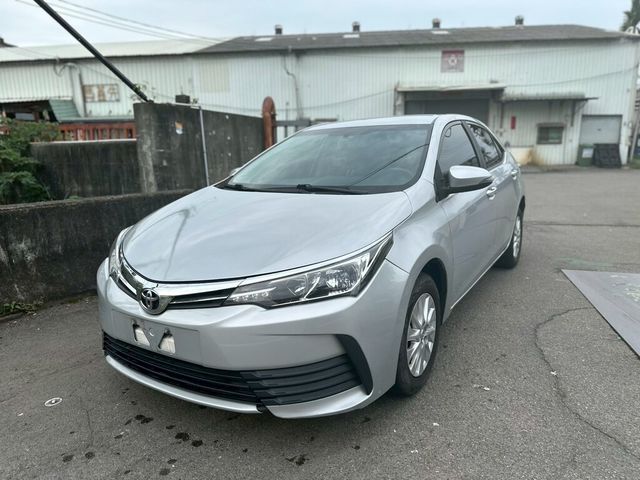 TOYOTA豐田 ALTIS  第1張相片