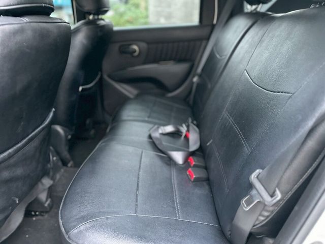 NISSAN日產 LIVINA  第8張相片