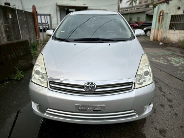 TOYOTA豐田 WISH  第2張相片
