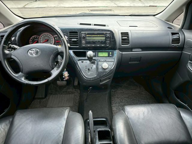 TOYOTA豐田 WISH  第9張相片