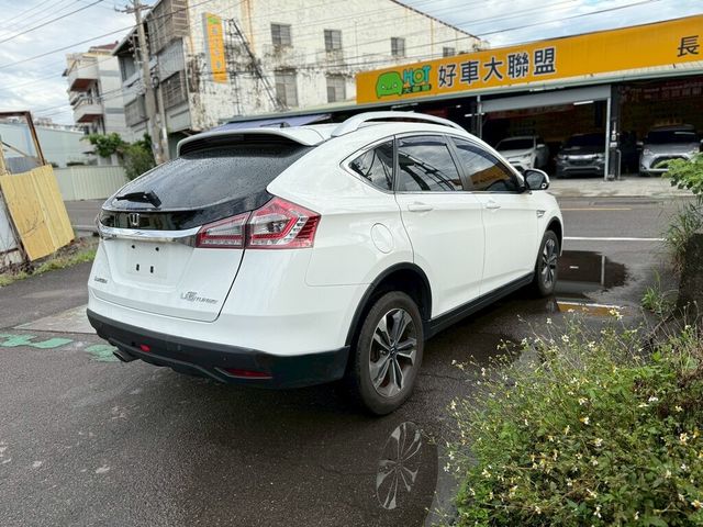 LUXGEN納智捷 U6 TURBO  第4張相片