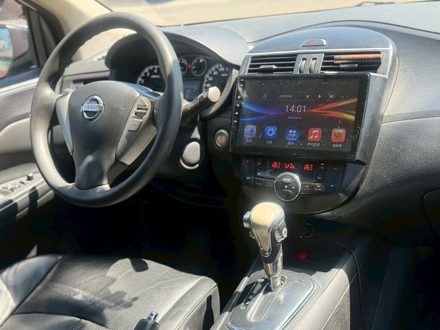 NISSAN日產 TIIDA  第4張相片
