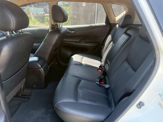 NISSAN日產 TIIDA  第6張相片
