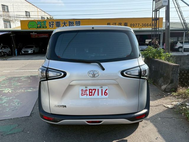 TOYOTA豐田 SIENTA  第7張相片