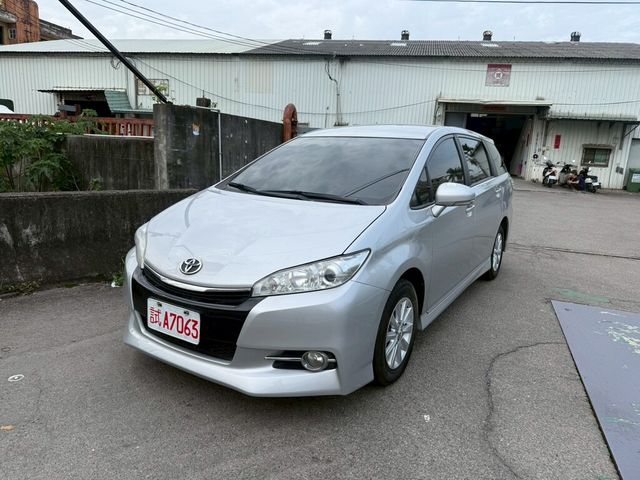 TOYOTA豐田 WISH  第1張相片
