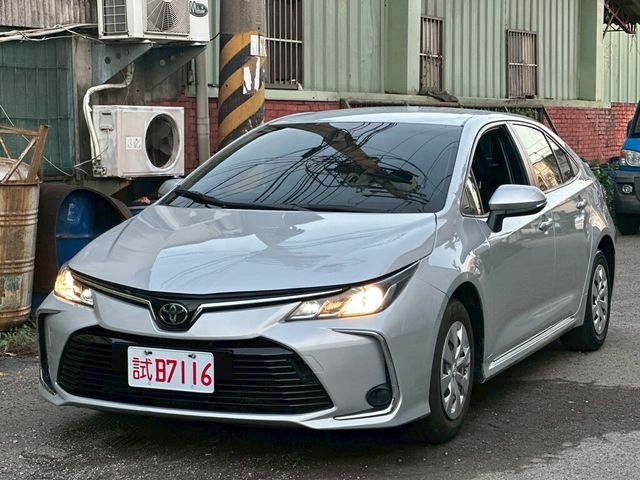 TOYOTA豐田 ALTIS  第1張相片