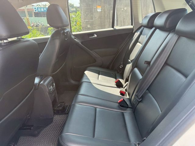 VOLKSWAGEN福斯 TIGUAN  第6張相片