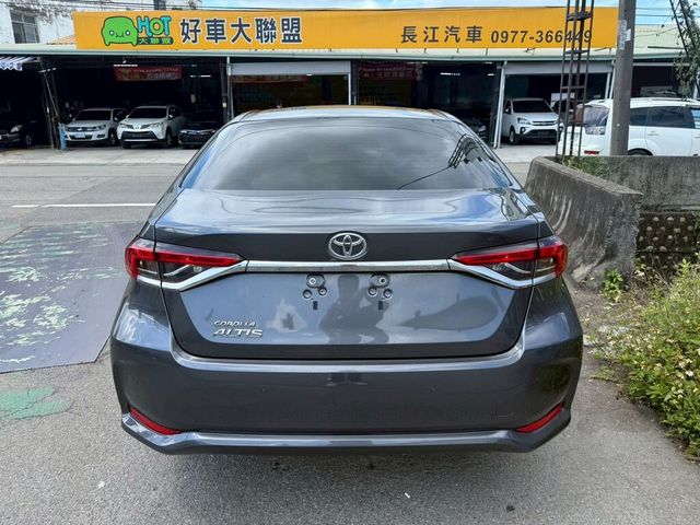 TOYOTA豐田 ALTIS  第5張相片