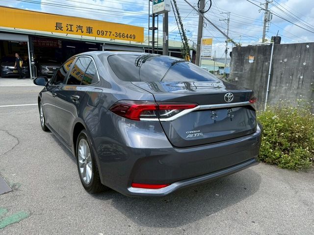 TOYOTA豐田 ALTIS  第6張相片