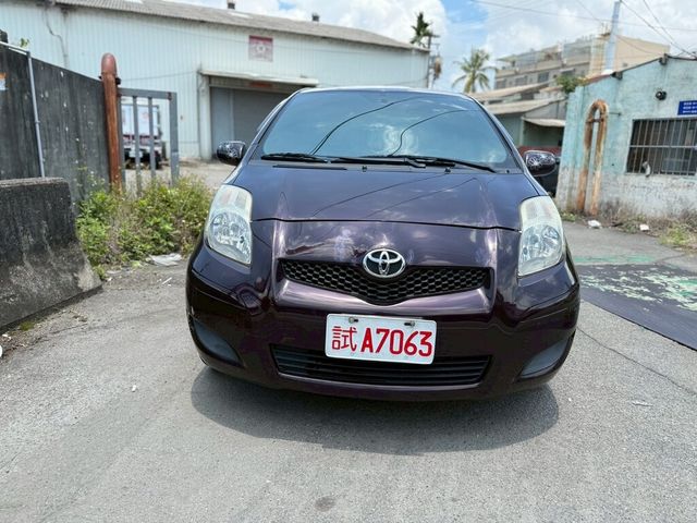 TOYOTA豐田 YARIS  第2張相片