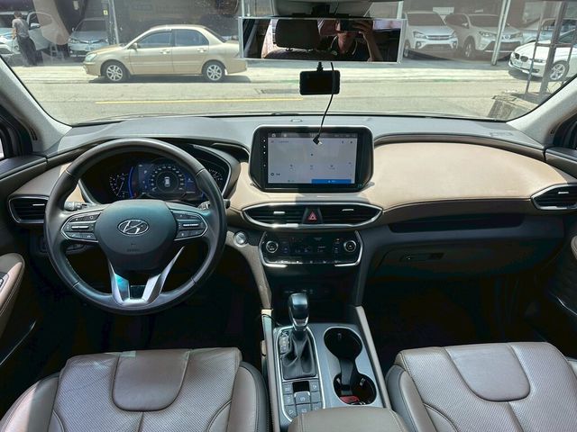HYUNDAI現代 SANTA FE  第8張相片