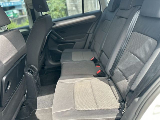 VOLKSWAGEN福斯 GOLF SPORTSVAN  第8張相片