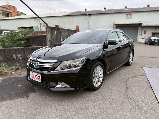TOYOTA豐田 CAMRY HYBRID  第1張相片