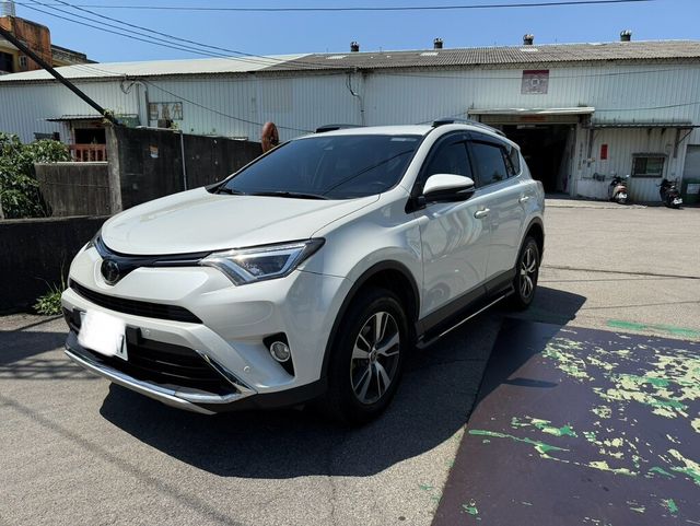 TOYOTA豐田 RAV4  第1張相片