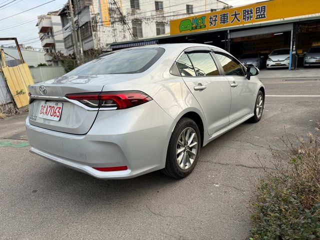 TOYOTA豐田 ALTIS  第4張相片