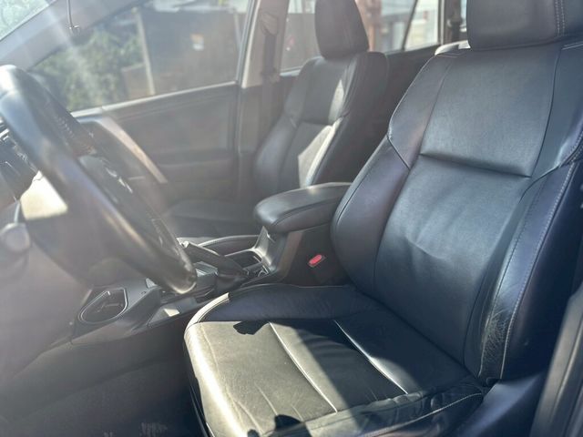 TOYOTA豐田 RAV4  第7張相片