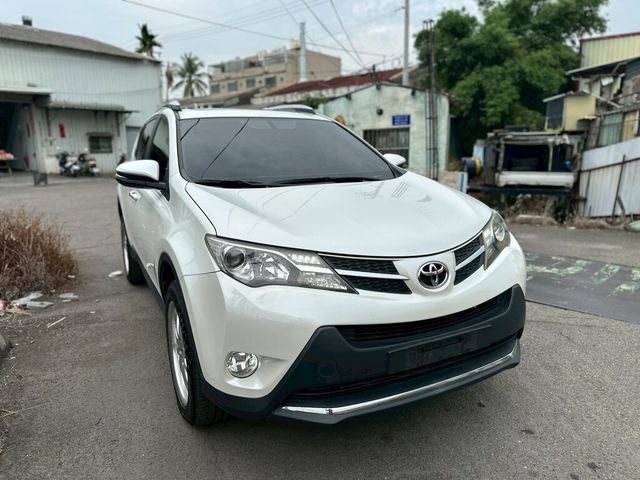 TOYOTA豐田 RAV4  第2張相片