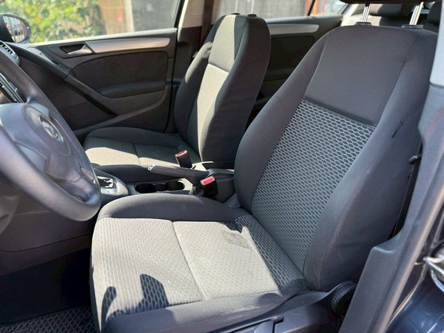 VOLKSWAGEN福斯 GOLF  第7張相片
