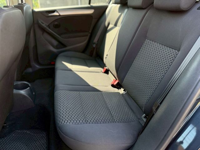 VOLKSWAGEN福斯 GOLF  第8張相片