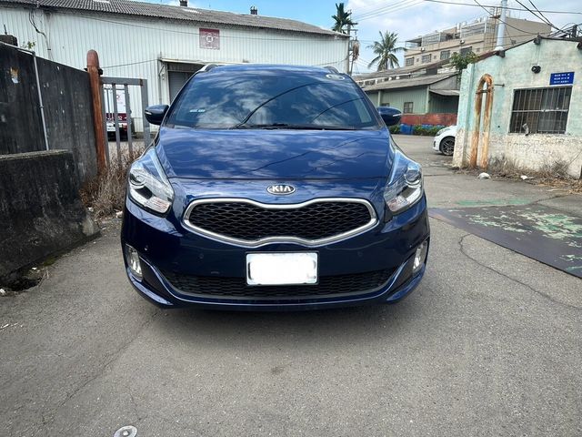 KIA起亞 CARENS  第2張相片