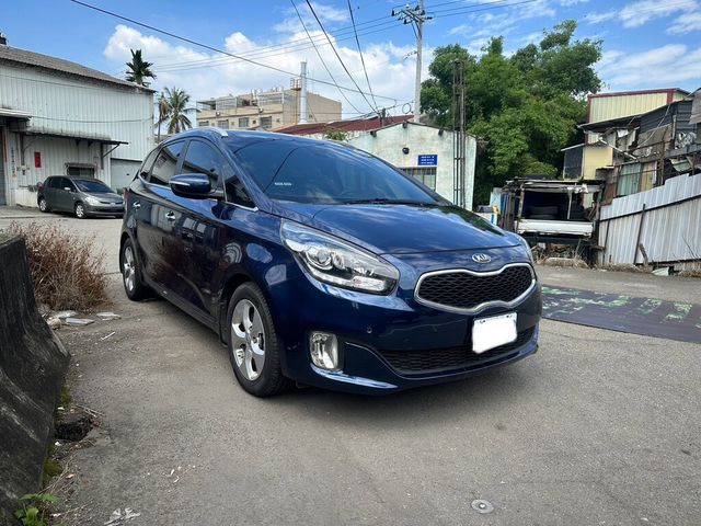 KIA起亞 CARENS  第3張相片