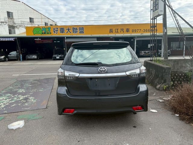 TOYOTA豐田 WISH  第5張相片