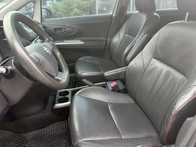 TOYOTA豐田 WISH  第7張相片