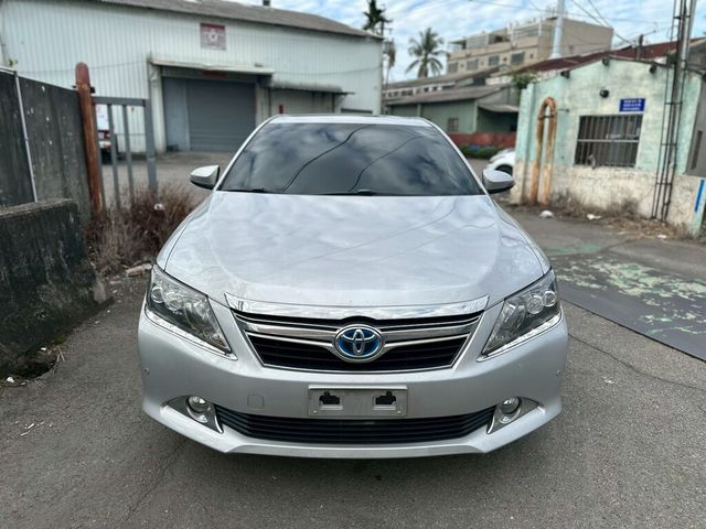 TOYOTA豐田 CAMRY HYBRID  第2張相片