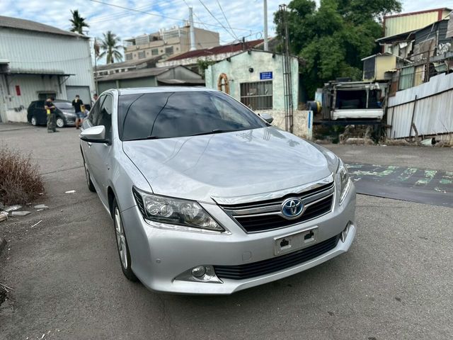 TOYOTA豐田 CAMRY HYBRID  第3張相片